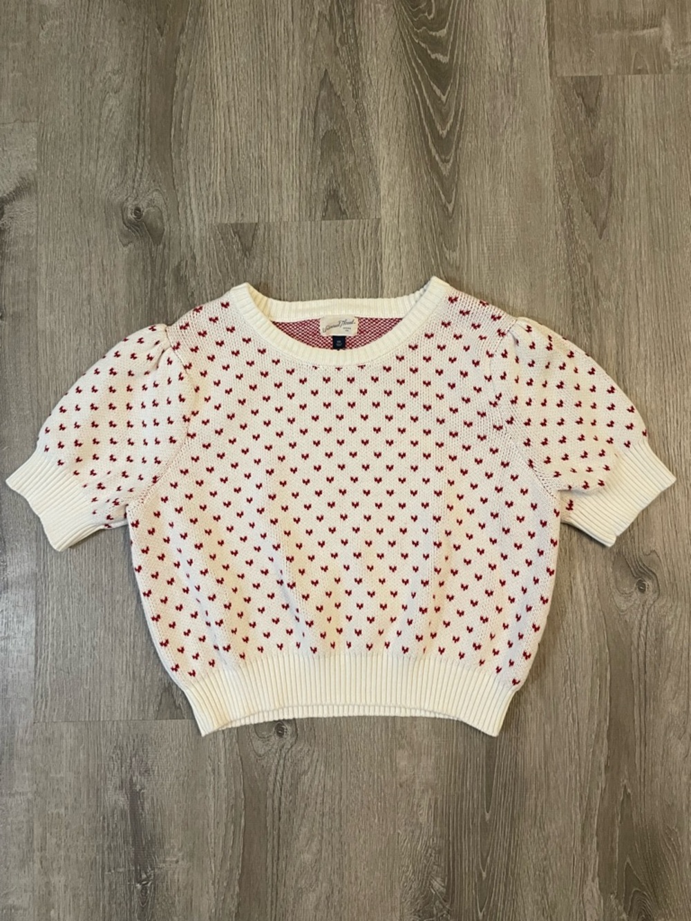 Red Heart Sweater | Cream with Short Raglan Sleeves | Universal Threads